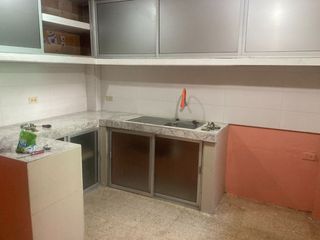 Foto 6 de Venta de Casa de 2 plantas ubicado en la Ciudadela Sauces 7 norte de Guayaquil.
