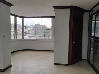 Foto 3 de RENTO OFICINA CON VISTA-12 DE OCTUBRE
