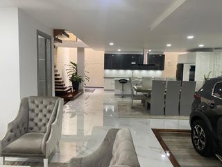 Foto 3 de CASA UNIFAMILIAR EN EL ALBERGUE 🏡