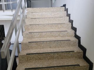 Foto 2 de Excelente oficina en arriendo ubicada en Montevideo