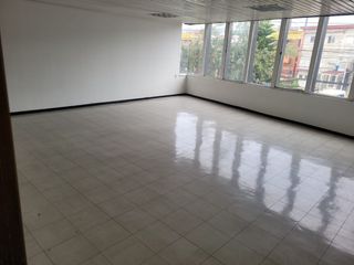 Foto 3 de Excelente oficina en arriendo ubicada en Montevideo