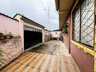 Foto 4 de EN VENTA CASA EN EL CENTRO DE PAUTE.