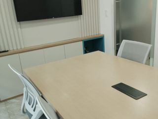 Foto 4 de Ciudad Millenium, Venta de excelente oficina de 40 mts2 amoblada