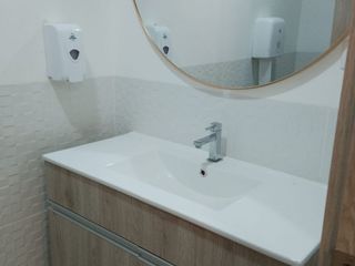 Foto 5 de Ciudad Millenium, Venta de excelente oficina de 40 mts2 amoblada