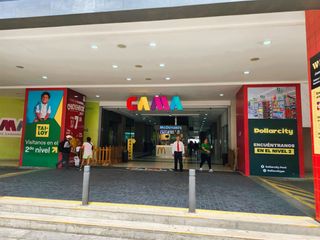 Foto 2 de ¡Tu Negocio, Taller o Almacén en el Corazón de Gamarra/Centro Comercial Gama Moda! Precio Negociable 💰