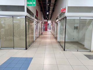 Foto 5 de ¡Tu Negocio, Taller o Almacén en el Corazón de Gamarra/Centro Comercial Gama Moda! Precio Negociable 💰