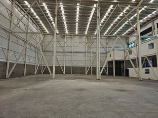 Foto 6 de Excelente bodega en arriendo ubicada en Siberia