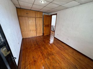 Foto 11 de Casa de venta con local comercial sector Carapungo en Quito Ecuador de oportunidad, Amplia, Independiente ...