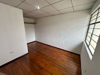 Foto 18 de Casa de venta con local comercial sector Carapungo en Quito Ecuador de oportunidad, Amplia, Independiente ...