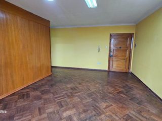 Foto 1 de SE VENDE OPORTUNIDAD DE INVERSION EN PLENO CENTRO DE LIMA.