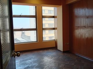Foto 6 de SE VENDE OPORTUNIDAD DE INVERSION EN PLENO CENTRO DE LIMA.
