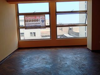 Foto 7 de SE VENDE OPORTUNIDAD DE INVERSION EN PLENO CENTRO DE LIMA.