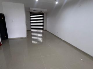 Foto 5 de Venta de casa, sector Calderón, Quito