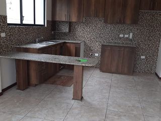 Foto 2 de VENTA DE EDIFICIO EN CENTRO DE ESMERALDAS