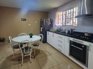 Foto 8 de VENDO CASA +DEPARTAMENTO EN PUEBLO LIBRE  Cerca al cruce de Sucre y Bolivar- Hospital Santa Rosa