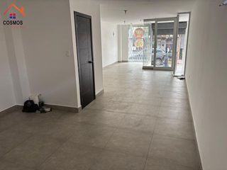 Foto 14 de Renta de local comercial en Otavalo