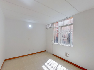 Foto 1 de AGRADABLE  APARTAMENTO EN VENTA GRAN GRANADA