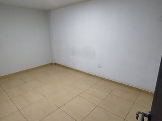 Foto 10 de ALQUILO DEPARTAMENTO DE 95 M2 PISO 3 URBANIZACION SANTA ISABEL CARABAYLLO