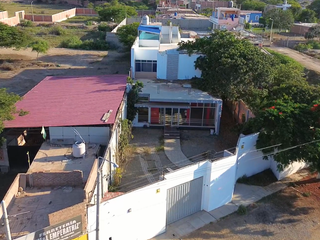Foto 1 de CASA EN VENTA 933 m2 - Carretera Chiclayo - Pimentel