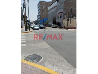Foto 8 de Se Vende Edificio Comercial En La Victoria