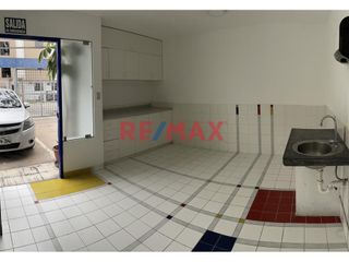 Foto 7 de 🏢 Oficina Exclusiva De 30M² En Clínica Pediátrica San Borja – Ingreso Independiente 🔑 Ideal Para Consultorio 👩‍⚕️