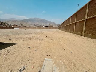 Foto 5 de Venta De Terreno Industrial Cercadoen av las torres Huachipa