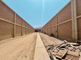Foto 9 de Venta De Terreno Industrial Cercadoen av las torres Huachipa