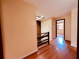 Foto 3 de Casa de venta 5 dormitorios en Cuenca Ecuador