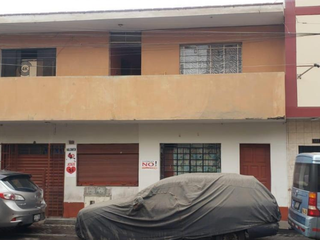 Foto 8 de Venta de Casa Como Terreno en Cercado de Lima