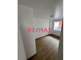 Foto 2 de ID: 1125892 🏠 Venta De Casa En Esquina De Tres Pisos En Jr. Ramón Espinoza 307, Rímac 🏠