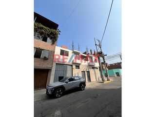 Foto 12 de ID: 1125892 🏠 Venta De Casa En Esquina De Tres Pisos En Jr. Ramón Espinoza 307, Rímac 🏠