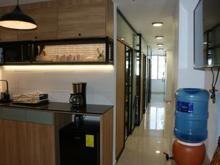 Foto 3 de Renta - Arriendo - Oficina - Amoblada - Batán Alto - Norte - Quito