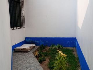 Foto 3 de SE VENDE LINDA CASA FRENTE AL MAR DE SANTA ROSA