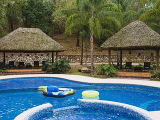 Foto 40 de ALQUILO FINCA LOS CHORROS EN MELGAR LLAMANOS AL3246413202 DISPONIBLE PARA TEMPORADA!!