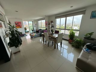 Foto 2 de Apartamento en venta cerca a villa country y El Golf. 2 habitaciones con baño
