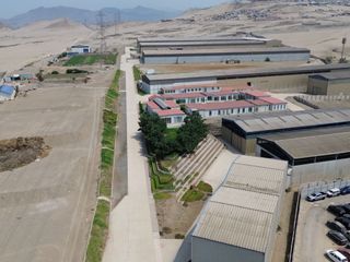 Foto 1 de Se Vende Local Industrial - Terreno en Lurin , excelente ubicación