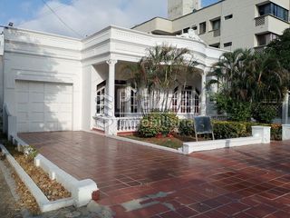 Foto 33 de Casa de Patrimonio Historico en Arriendo en El Prado, Barranquilla, ideal para oficinas, hotel o negocio con Servicios Públicos Estrato 1
