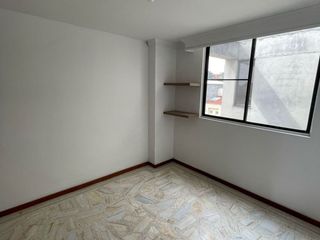 Foto 3 de APARTAMENTO EN EL BARRIO LAS MERCEDES