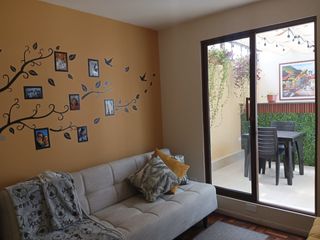 Foto 11 de En Venta Casa Jardines de Carcelén, frente a Yambal