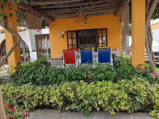 Foto 7 de VENDO Preciosa Casa de Campo entre Lurín y Pachacamac 1000mts.  c/ Piscina y Jardines.