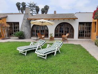Foto 1 de VENDO Preciosa Casa de Campo entre Lurín y Pachacamac 1000mts.  c/ Piscina y Jardines.
