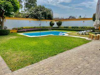 Foto 42 de VENDO Preciosa Casa de Campo entre Lurín y Pachacamac 1000mts.  c/ Piscina y Jardines.