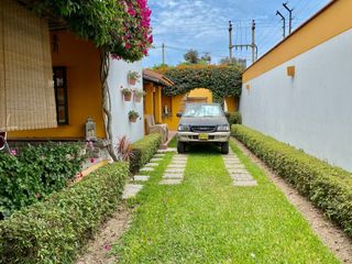 Foto 47 de VENDO Preciosa Casa de Campo entre Lurín y Pachacamac 1000mts.  c/ Piscina y Jardines.