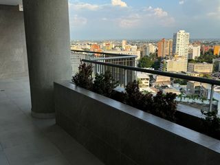 Foto 4 de ALQUILO EXCLUSIVO APARTAMENTO EN SANTA MONICA NORTE