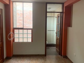 Foto 5 de Alquiler Departamento En Segundo Piso - Urb. Villareal