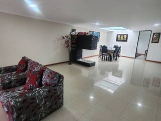 Foto 2 de ARRIENDO APTO DUPLEX 121 MTS+60 TERRAZA  BOGOTA/SANTA BARBARA  LINDISIMO CHIMENEA TERRAZA, 4 HABITACIONES+CUARTO DE SERVICIO+5 BAÑOS, TERRAZA DE 60 MT