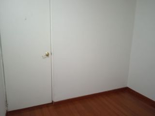 Foto 4 de Apartamento en Pinar – 3 Hab, 2 Baños, Excelente Ubicación