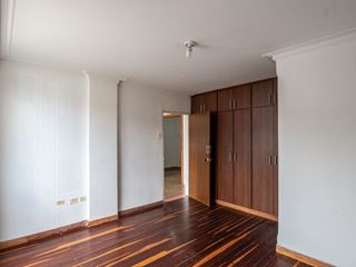 Foto 15 de Se vende propiedad dos en uno, apartamento más aparta estudio cerca a Unicentro.