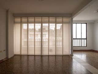 Foto 20 de Se vende propiedad dos en uno, apartamento más aparta estudio cerca a Unicentro.
