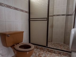Foto 43 de Se vende propiedad dos en uno, apartamento más aparta estudio cerca a Unicentro.